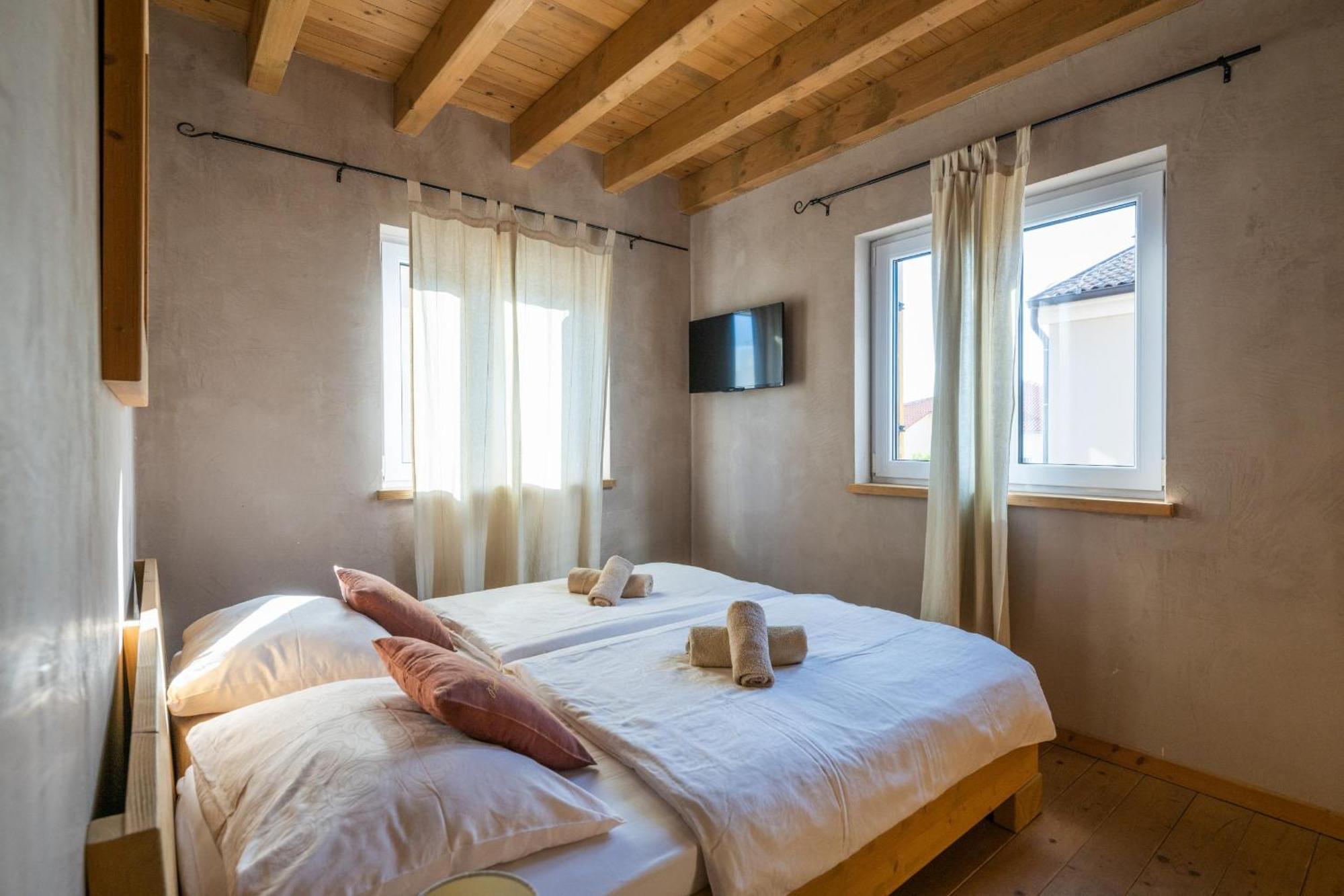6-Bedroom Villa Chiara With Sea View Премантура Екстериор снимка