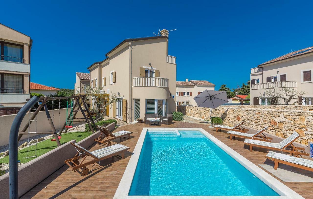 6-Bedroom Villa Chiara With Sea View Премантура Екстериор снимка